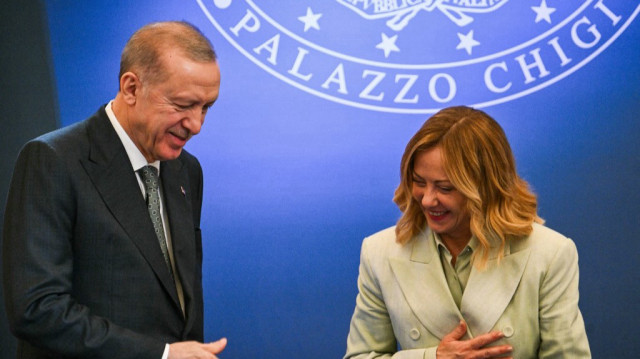Le Président de la République de Türkiye, Recep Tayyip Erdogan, s’est entretenu par téléphone mardi avec la Première ministre italienne, Giorgia Meloni.