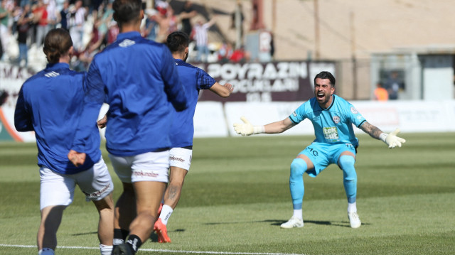 Bandırmasporlu Akın Alkan'ın gol sevinci.