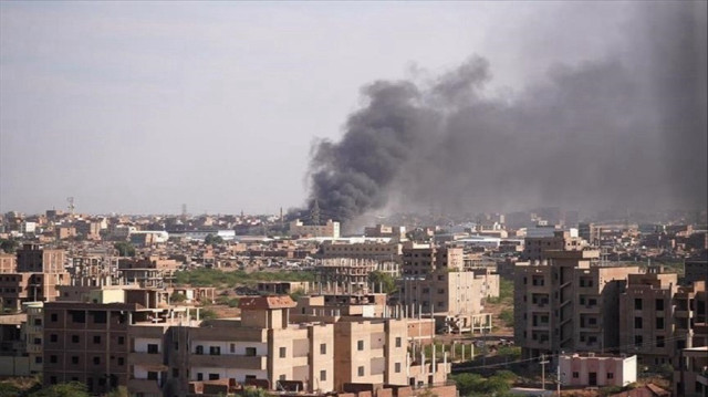 السودان: هجوم للدعم السريع يسبب حرائق وانقطاع الكهرباء بالخرطوم