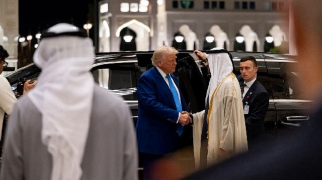رئيس الإمارات: أجريت مع ترامب مباحثات مثمرة في أبوظبي