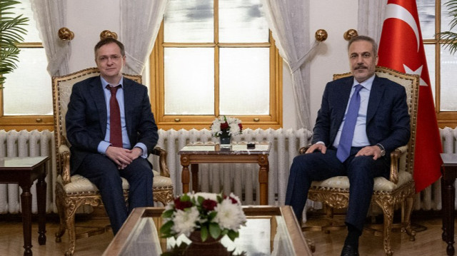 Turkish Foreign Minister Hakan Fidan (R) meets with Russian Presidential Advisor Vladimir Medinskiy at the Presidential Dolmabahce Office in Istanbul, Türkiye, on May 15, 2025.