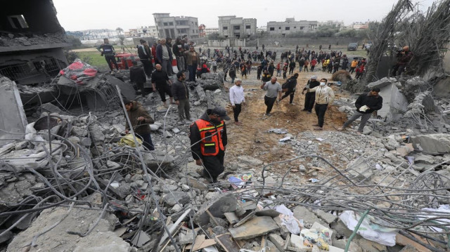 يوم دام.. استشهاد 113 فلسطينيا بقصف إسرائيلي مكثف على غزة 