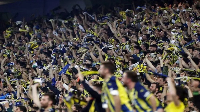 Fenerbahçe yönetiminden taraftarı çıldırtan hamle