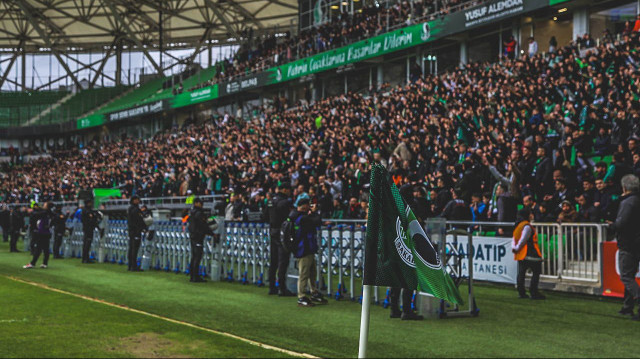Sakaryaspor, 1. Lig'de sezonu 13. sırada tamamladı. 