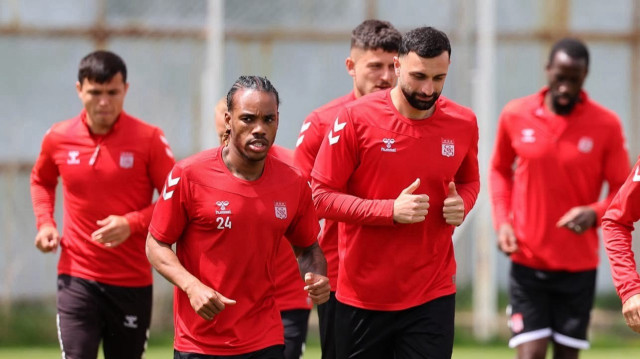 Sivasspor, Samsunspor maçı hazırlıklarını yaptığı idmanla tamamladı.
