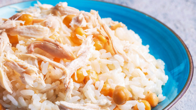 Tavuklu nohutlu pilav