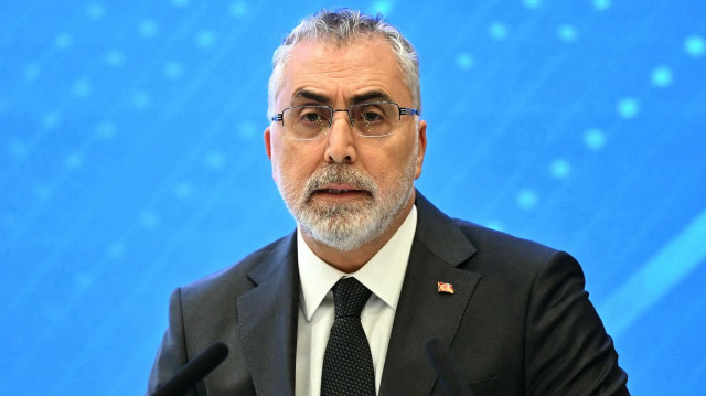 Çalışma ve Sosyal Güvenlik Bakanı Vedat Işıkhan: Geri ödeme listesine alınacak ilaçları açıkladı