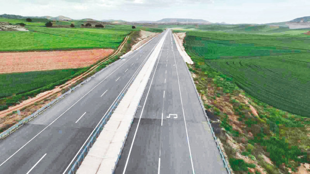 "Melodili yol uygulaması"nın Türkiye'de ilk kez Ankara'da, Nallıhan-Beypazarı Devlet Yolu'nda kullanılmaya başlandı.