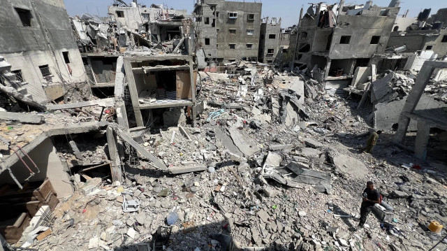 جيش الاحتلال ينذر الفلسطينيين بإخلاء مخيم جباليا و13 حيا شمال غزة