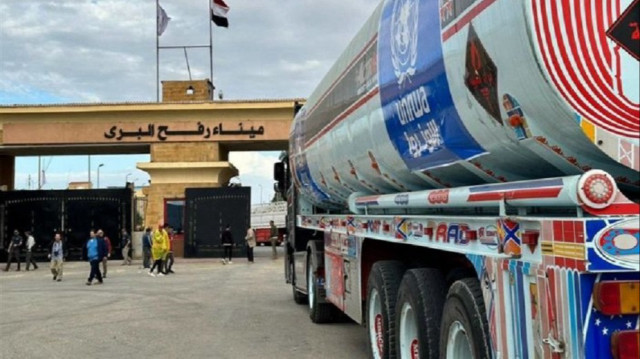 الأردن يستقبل 6 أطفال فلسطينيين من مرضى السرطان بغزة