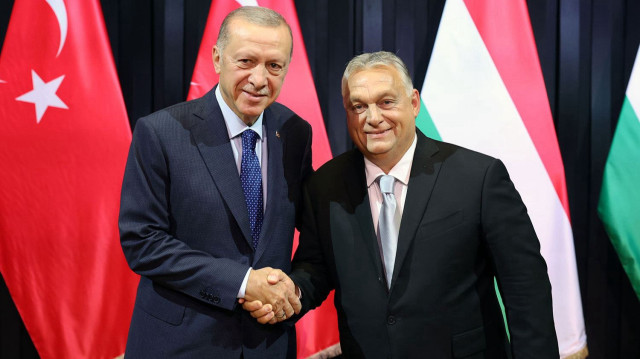 بودابست.. أردوغان يلتقي رئيس الوزراء المجري