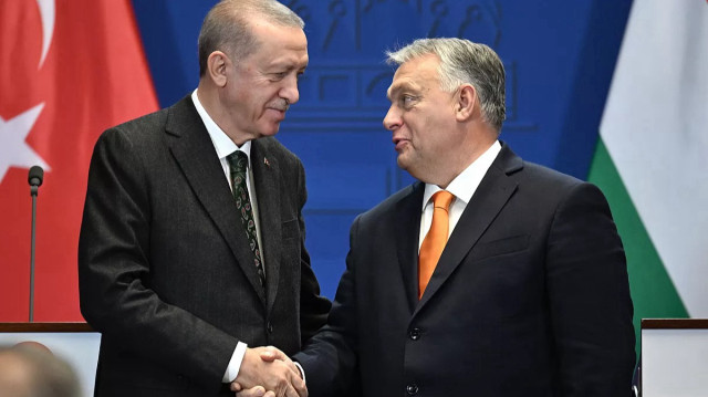 Budapeşte'de Türk Devletleri Teşkilatı (TDT) Gayriresmi Zirvesi kapsamında, Cumhurbaşkanı Recep Tayyip Erdoğan Macaristan Başbakanı Viktor Orban ile görüştü
