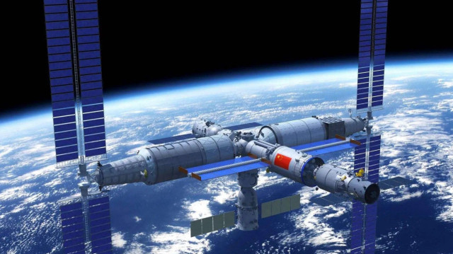 La Chine accuse les États-Unis de militariser l’espace au détriment des droits de sécurité et de développement des autres nations, et appelle à un usage pacifique de l’orbite terrestre.