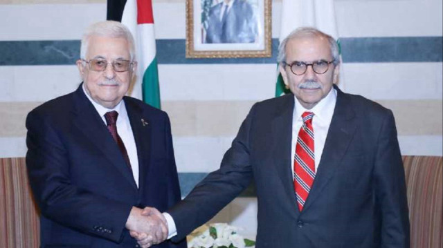 سلام وعباس يؤكدان ضرورة إنهاء ملف السلاح الفلسطيني بمخيمات لبنان