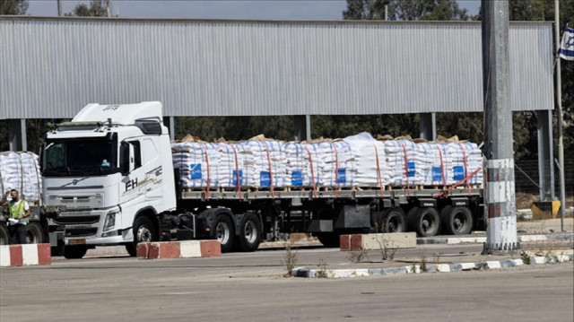 إعلام عبري: بدء توزيع الغذاء في غزة عبر شركات أمريكية الأحد