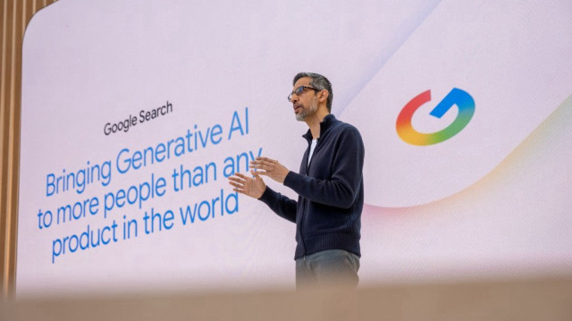 Sundar Pichai, PDG de Google, s'adresse à la foule lors de la conférence annuelle des développeurs I/O de Google à Mountain View, en Californie, le 20 mai 2025.