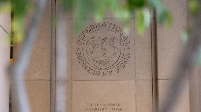 Le logo du Fonds monétaire international (FMI) est affiché à l'extérieur de son siège à Washington, DC, le 8 octobre 2022. Le FMI tiendra son assemblée annuelle d'automne à Washington DC du 10 au 16 octobre.