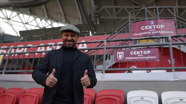 Gökdeniz Karadeniz, 2008 yılında Rubin Kazan'a transfer olmuştu.