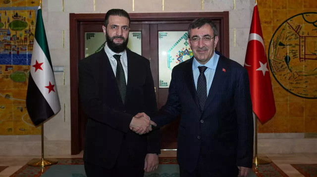 نائب أردوغان يعقد اجتماع عمل مع الرئيس السوري في أنقرة