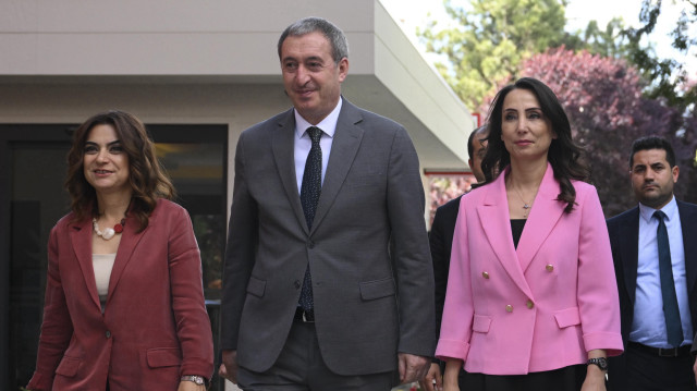 DEM heyeti yarın AK Parti grubu ile yarın Türkiye Büyük Millet Meclisi'nde (TBMM) saat 15.00'te görüşecek. 
