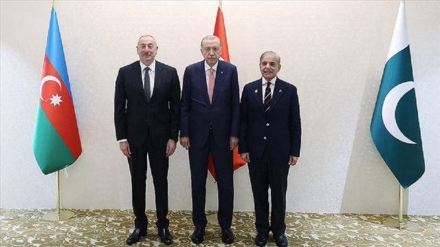 إلى جانب علييف وشريف.. أردوغان يشارك في افتتاح مطار أذربيجاني