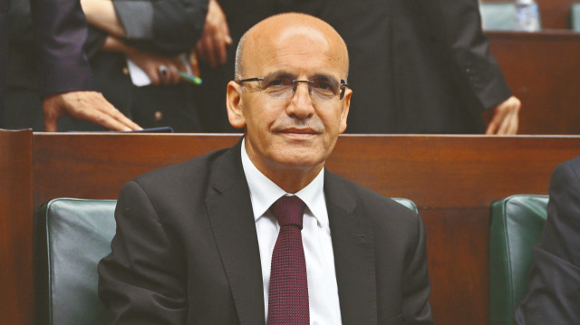 Mehmet Şimşek.