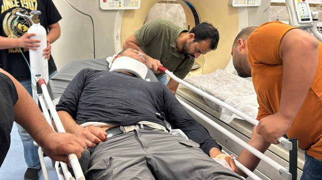 
بينهم مصور الأناضول.. إصابة 13 صحفيا إثر اعتداءات إسرائيلية
