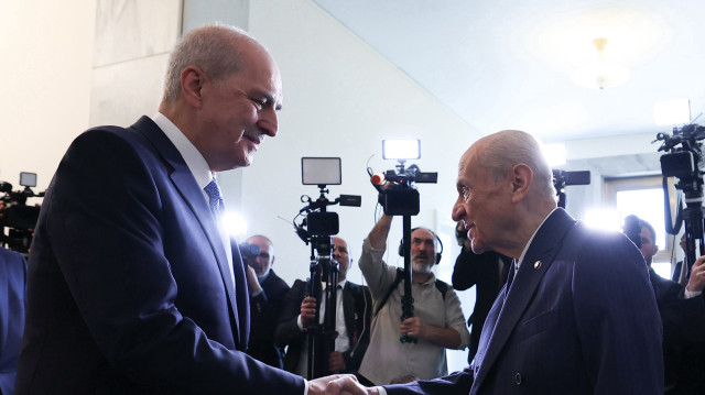 TBMM Başkanı Numan Kurtulmuş, MHP Genel Başkanı Devlet Bahçeli'yi partisinin TBMM Grubu'ndaki makamında ziyaret etti.