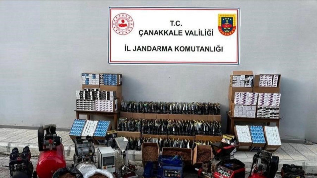 Çanakkale'de 157 kilogram kaçak tütün ele geçirildi.