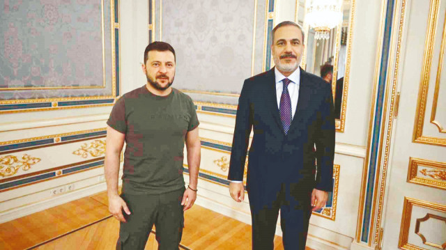 Volodimir Zelenski, Hakan Fidan.