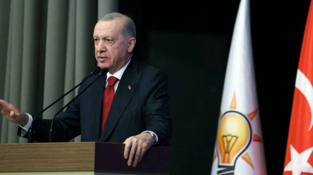 Cumhurbaşkanı Erdoğan' 10 hukukçuyu görevlendirdiğini açıklamıştı. AK Parti’deki anayasa çalışmalarını yürütecek isimler belli olurken ilk toplantı tarihi de açıklandı