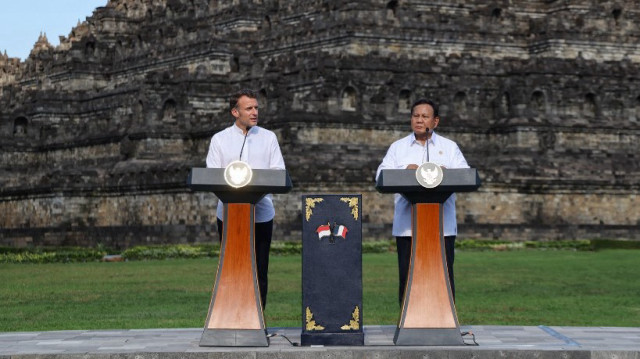 Le président français Emmanuel Macron et le président indonésien Prabowo Subianto, à Magelang, dans le centre de Java, le 29 mai 2025.