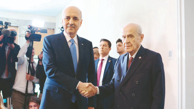 TBMM Başkanı Numan Kurtulmuş, MHP Genel Başkanı Devlet Bahçeli’yi ziyaret etti.