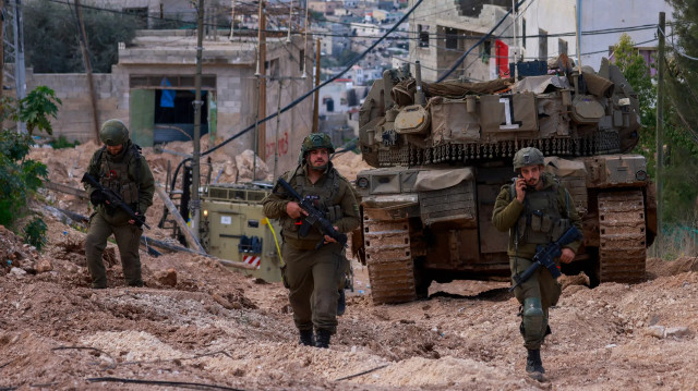 الضفة.. الاحتلال الإسرائيلي يصيب 3 فلسطينيين ويهدم منزلا ويفجر آخر