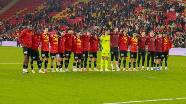 İki takım arasında sezonun ilk yarısında oynanan müsabakayı Göztepe 3-1 kazanmıştı.