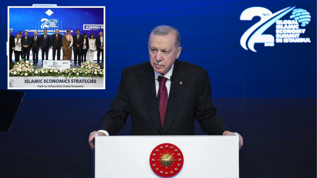 Katılımcılara, "Ülkemize hoş geldiniz, sefalar getirdiniz" diyen Erdoğan, her birisinin başarılı ve verimli zirve geçirmesini temenni etti.