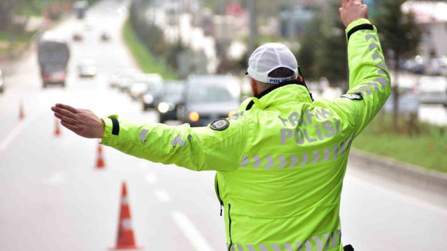 Samsun'da Kurban Bayramı tedbirleri kapsamında 7 bin 243 trafik personeli görevlendirildi