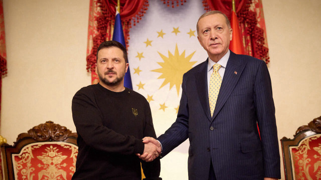 أردوغان وزيلينسكي يبحثان العلاقات والتطورات الإقليمية والدولية