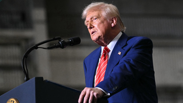 Le président américain Donald Trump s'exprime lors d'une visite à US Steel - Irvin Works à West Mifflin, Pennsylvanie, le 30 mai 2025, à l'occasion de l'accord entre Nippon Steel et US Steel.