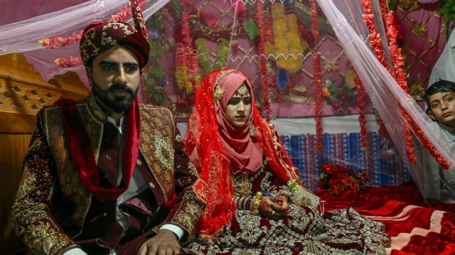 مسلم اکثریتی خطے کشمیر کے دونوں جانب بسنے والے عام کشمیری اکثر فائرنگ کی زد میں آکر سب سے پہلے متاثر ہوتے ہیں۔