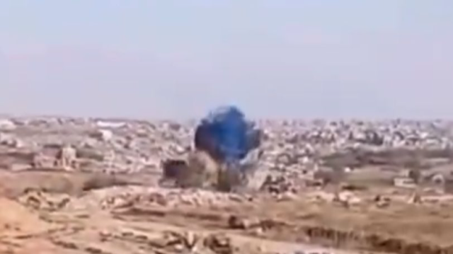 Dans une scène choquante d’une extrême cruauté, une vidéo diffusée en ligne lundi montre des soldats israéliens faisant exploser un immeuble résidentiel à Gaza.