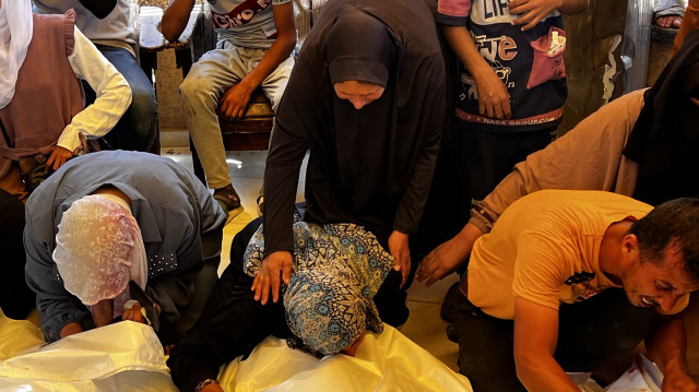 Au moins 20 Palestiniens ont perdu la vie lundi lors de nouvelles frappes israéliennes sur la bande de Gaza.