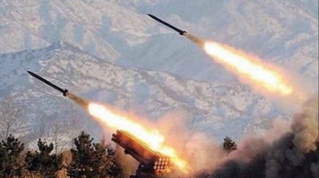 قوات الاحتلال: هاجمنا بـ50 صاروخا وقذيفة عشرات الأهداف بمطار صنعاء ومحيطه
