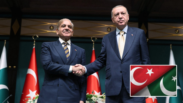 Pakistan Başbakanı Şahbaz Şerif ve Cumhurbaşkanı Recep Tayyip Erdoğan telefonda görüştü.