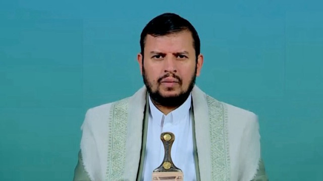 زعيم الحوثيين: نفذنا عمليات بـ10 صواريخ ومسيرات استهدفت مدنا إسرائيلية