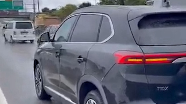 TOGG'un lüks otomobille karıştığı kazanın görüntüleri gündem oldu