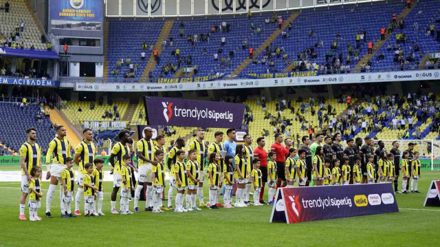 Fenerbahçe'nin ligdeki son maçında tribünler boş kalmıştı.
