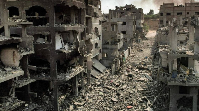 "حكومة غزة": الجيش الإسرائيلي دمر 240 وحدة سكنية خلال أيام قليلة