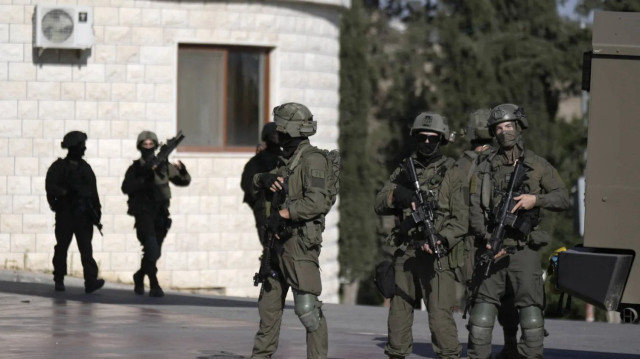 الضفة.. جيش الاحتلال يصيب فلسطينيين ببلدة طمّون