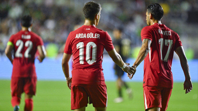 Arda Güler ve İrfan Can Kahveci.
